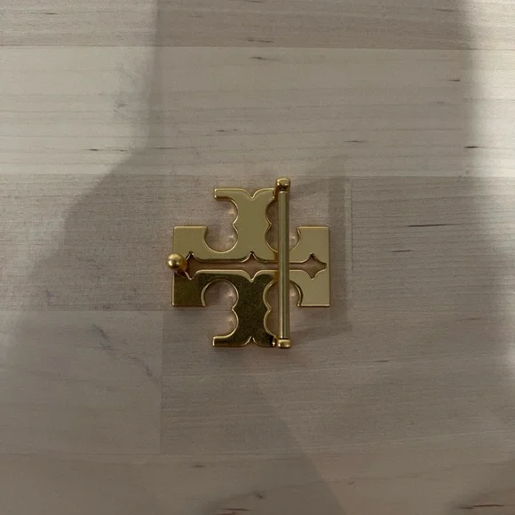 Tory Burch Logo Belt Buckle - Picture 3 of 4